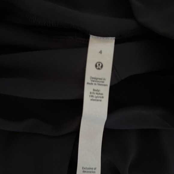 2 pairs of Lululemon align leggings. Size 4 - Picture 2 of 4